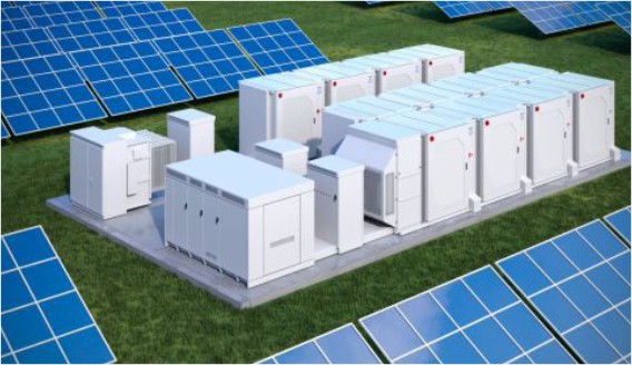 Advantages of combining solar and energy storage