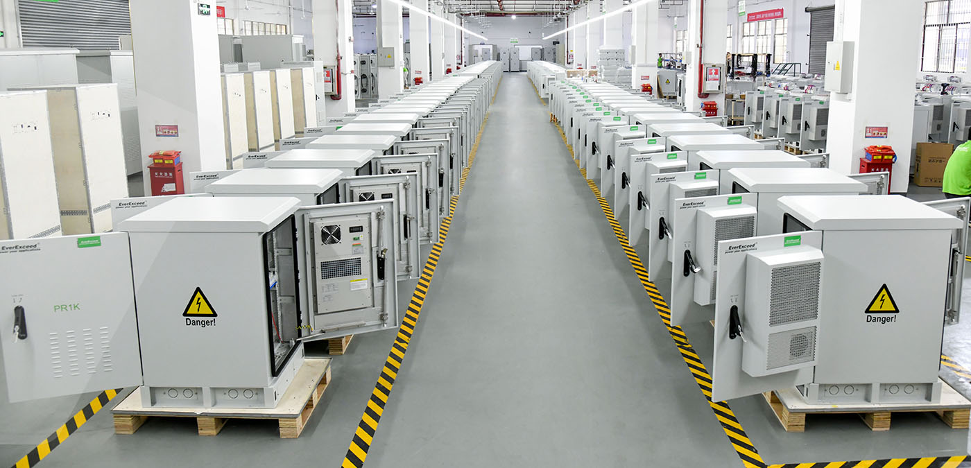 1kVA Power Outdoor UPS  Backup power for critical monitoring equipment