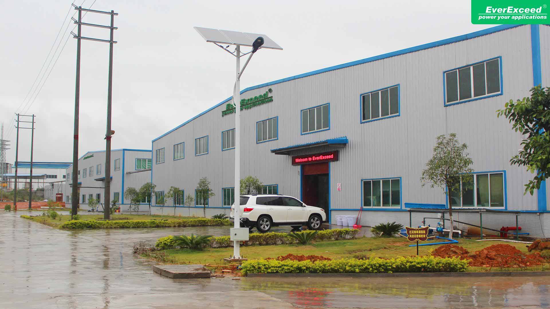  Everexceed Factory Tubular OPzV OPzS Flooded Battery