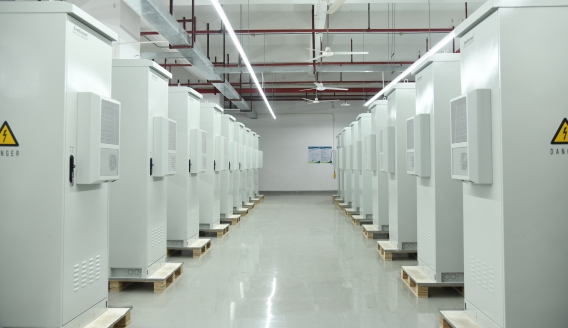 EverExceed Successfully accomplished Outdoor lithium battery energy storage system Production